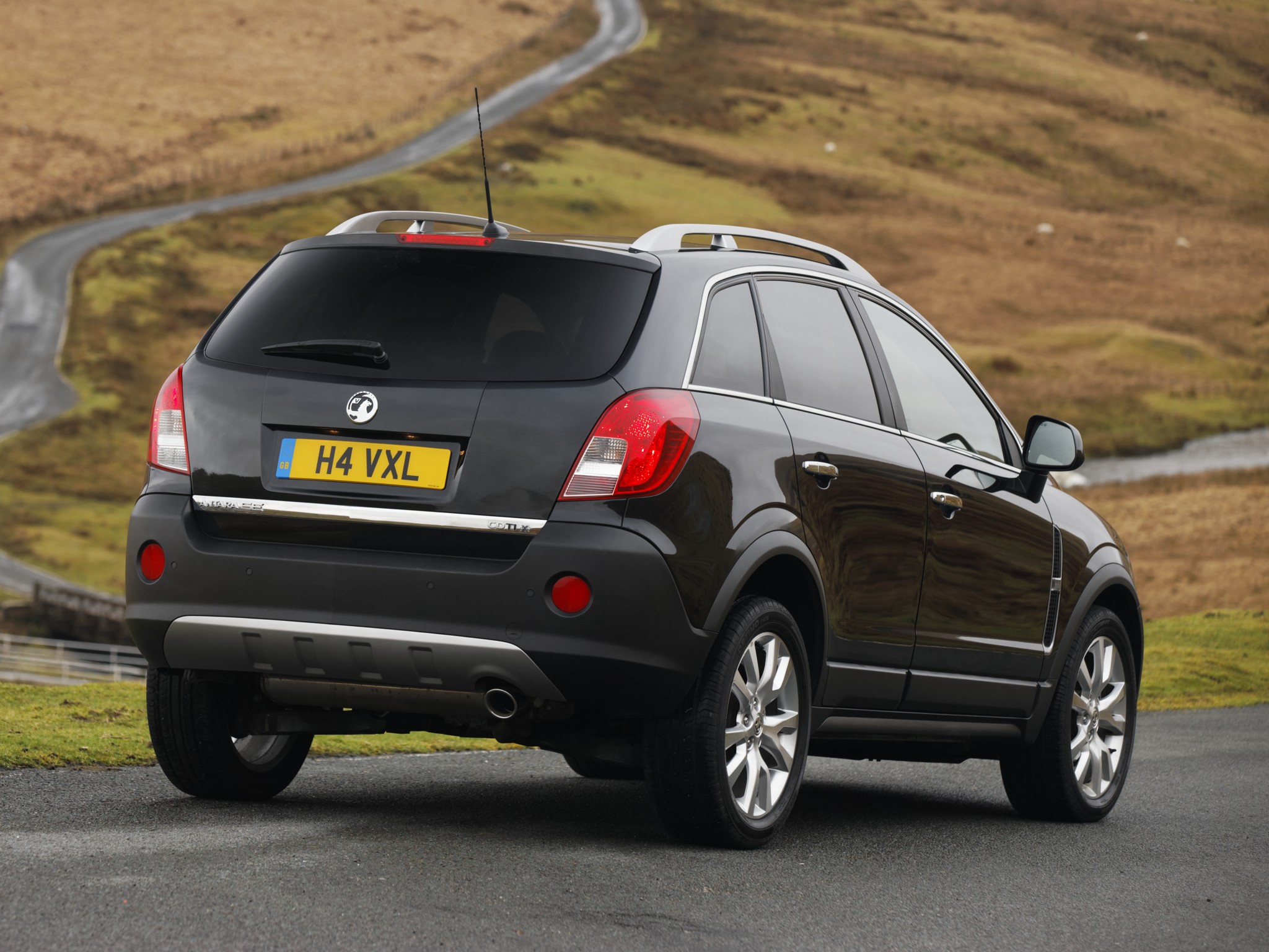 Vauxhall Antara photo 12