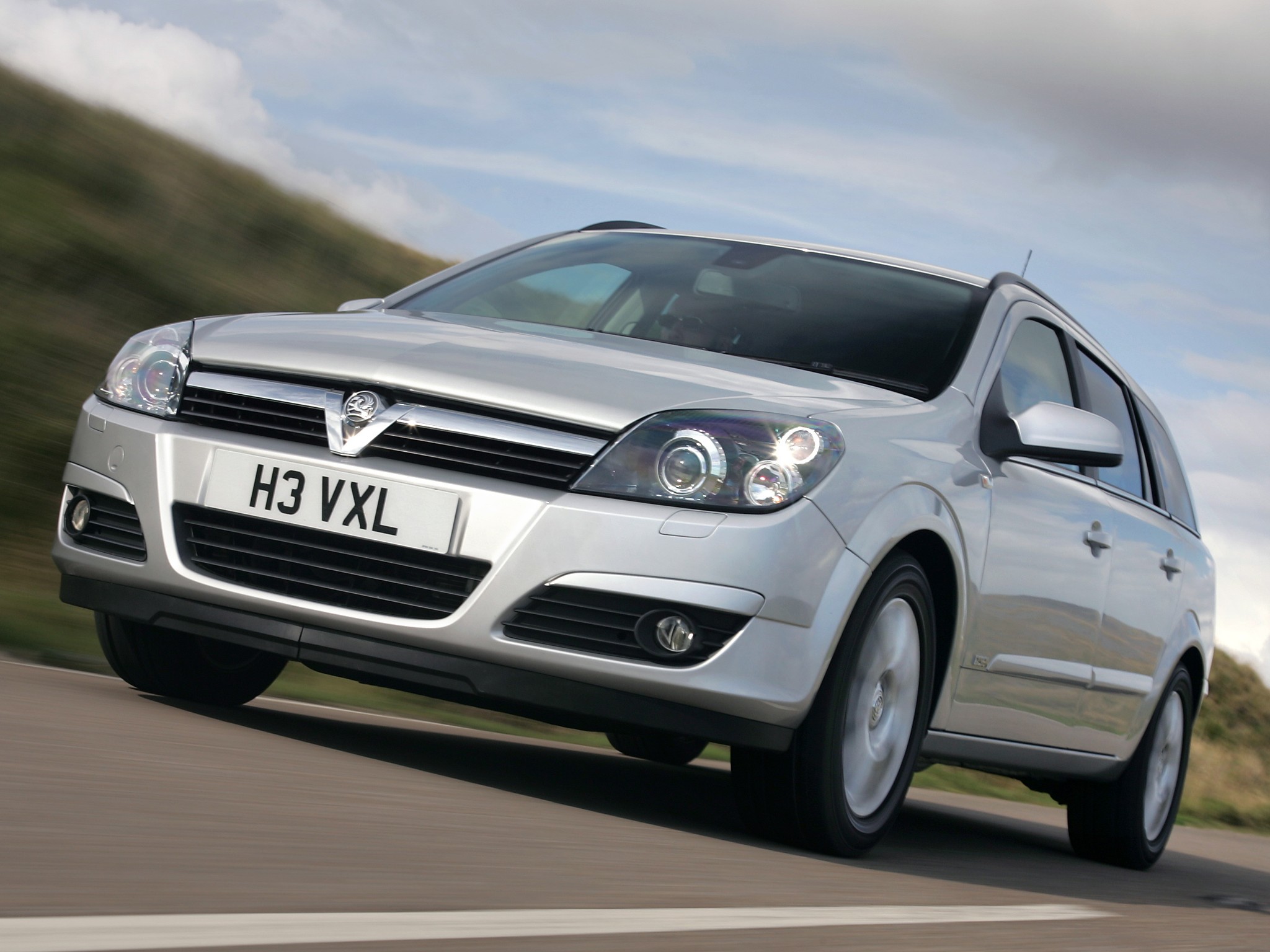 Vauxhall Astra Estate photo 15