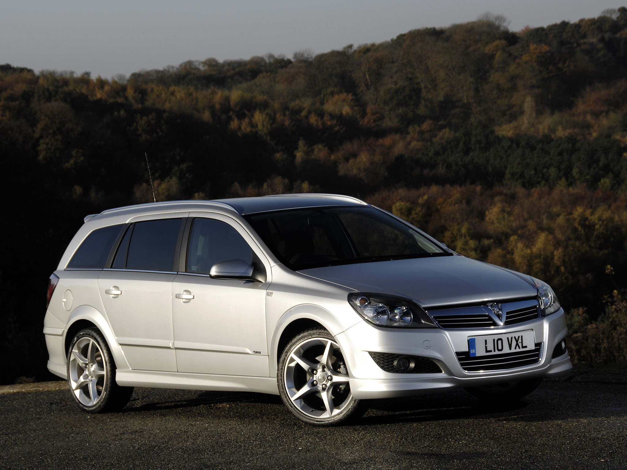Vauxhall Astra Estate photo 4