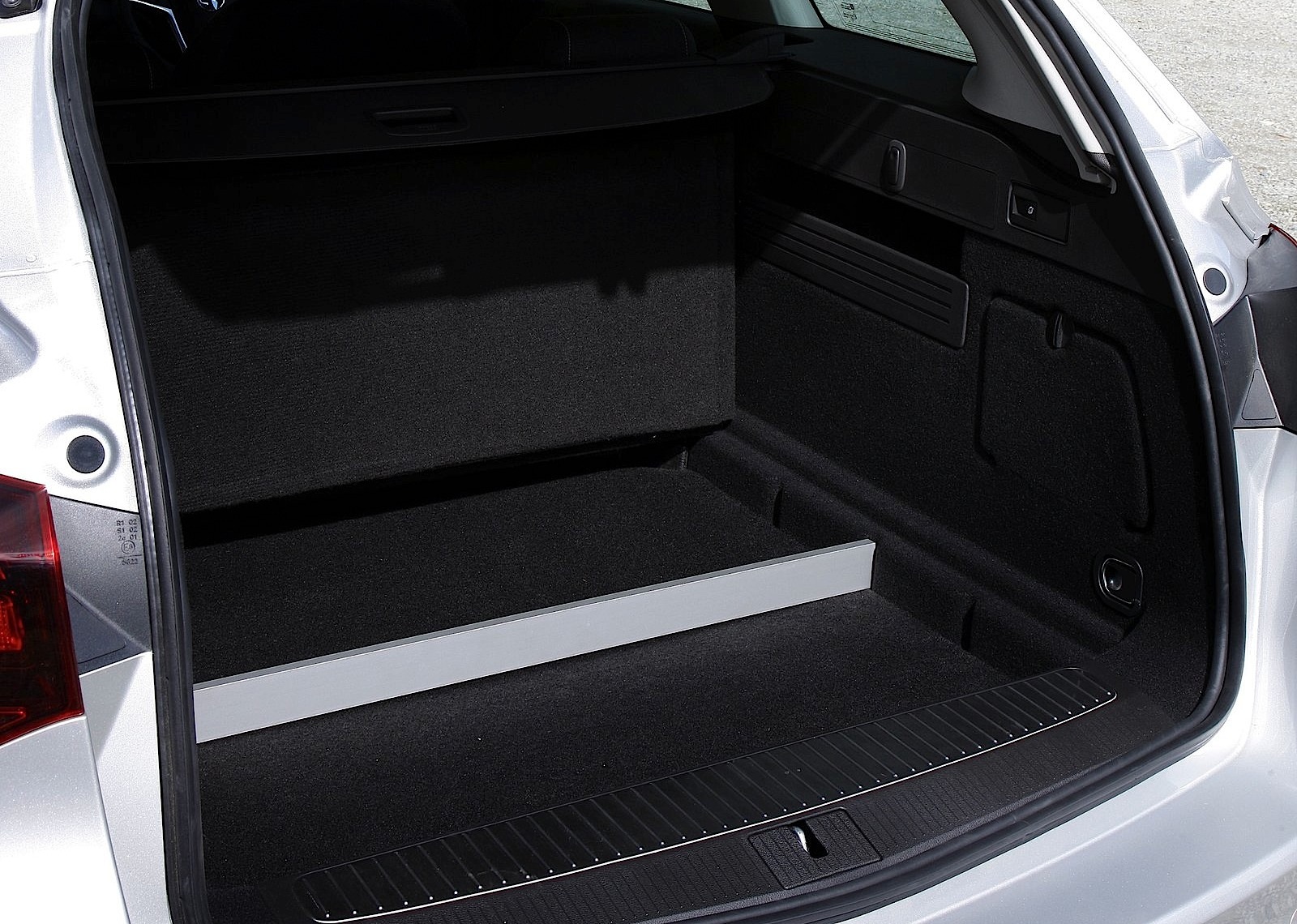 Vauxhall Astra Estate photo 27