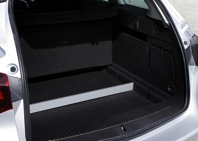 Vauxhall Astra Estate photo 27