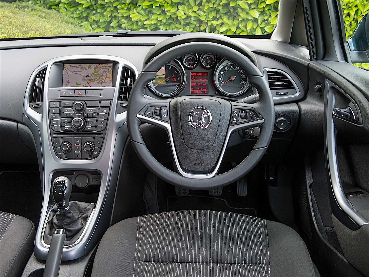 Vauxhall Astra Estate photo 17