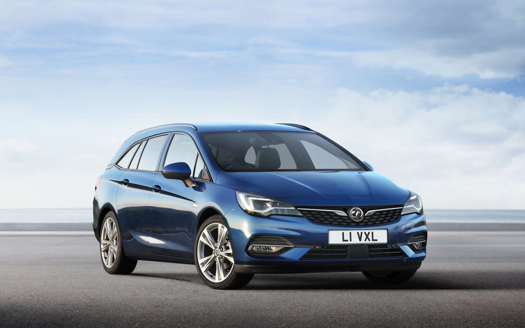 Vauxhall Astra Estate photo 3