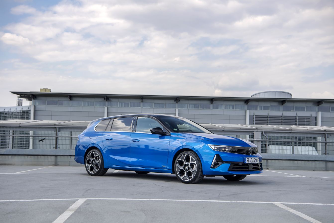 Vauxhall Astra Estate photo 15