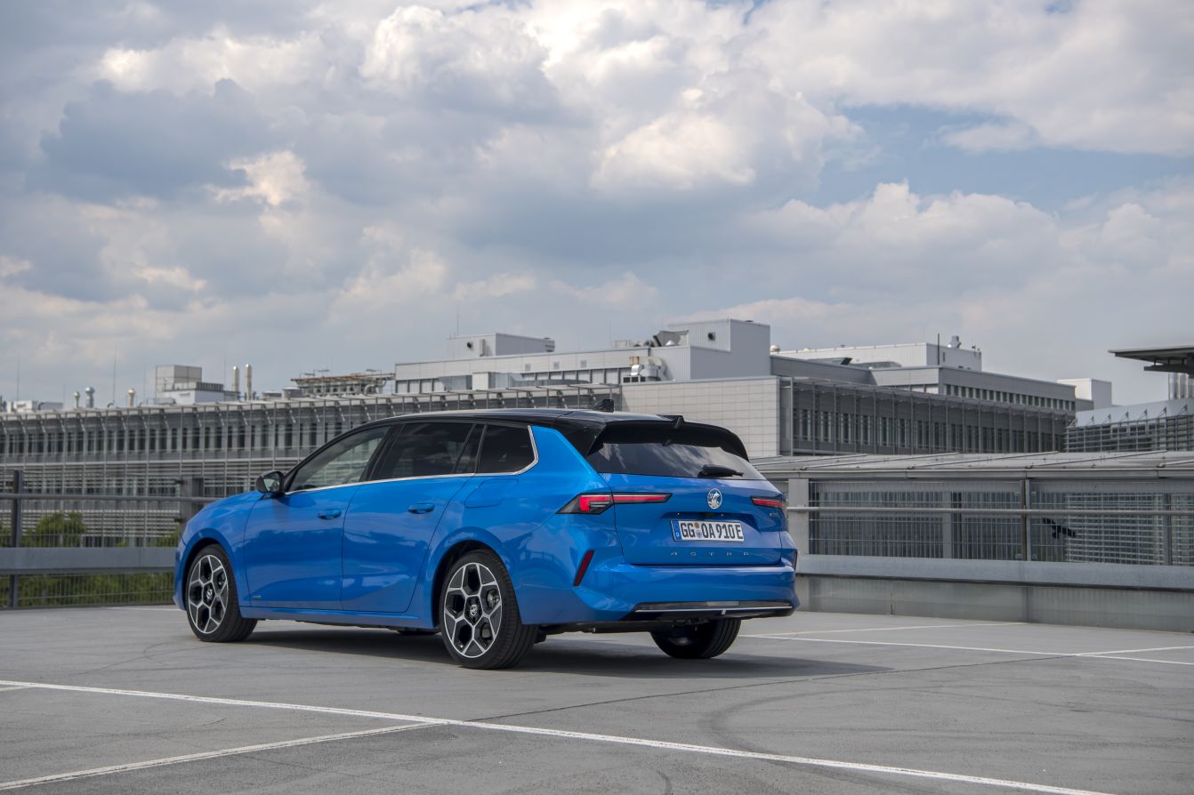 Vauxhall Astra Estate photo 17