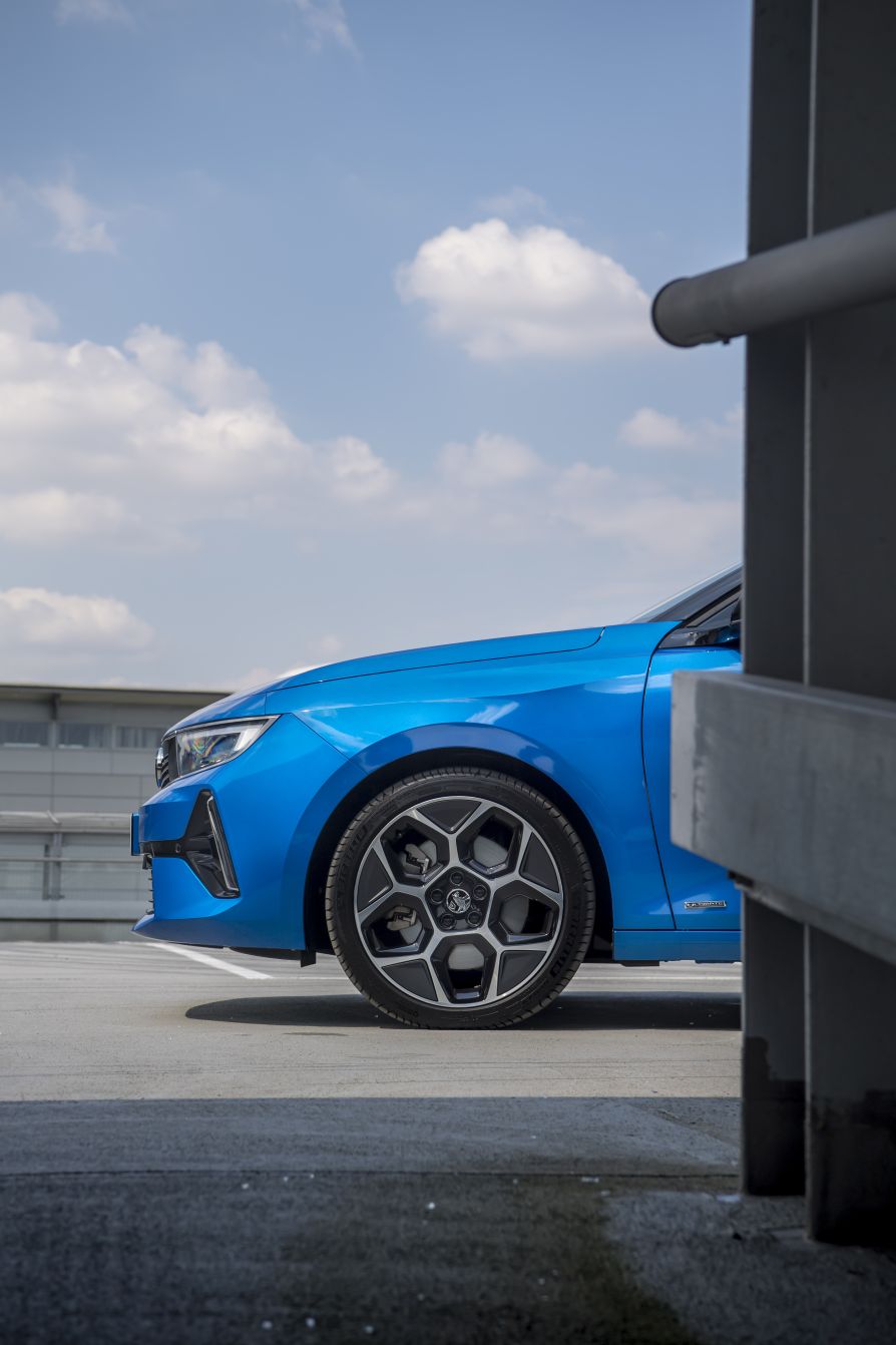 Vauxhall Astra Estate photo 19