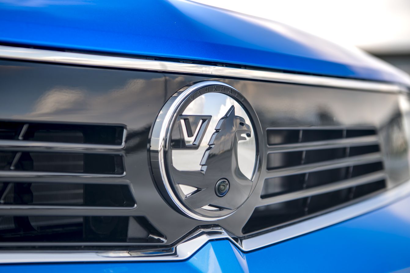 Vauxhall Astra Estate photo 21