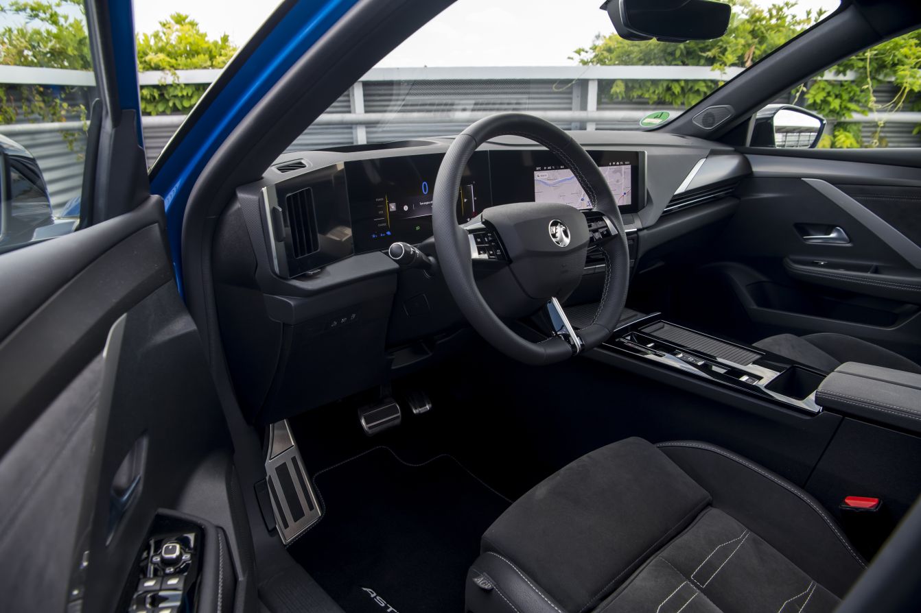 Vauxhall Astra Estate photo 36