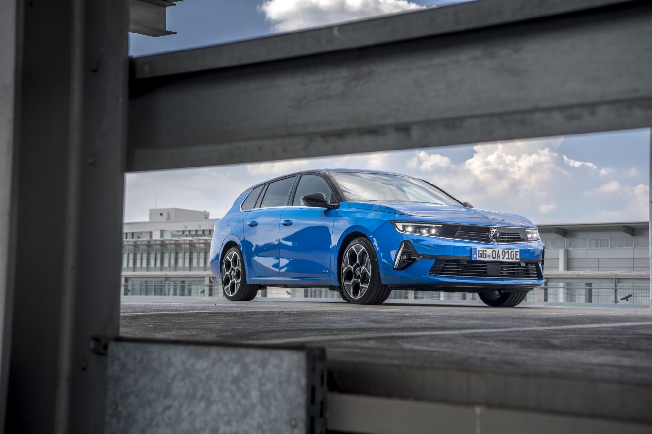 Vauxhall Astra Estate photo 5