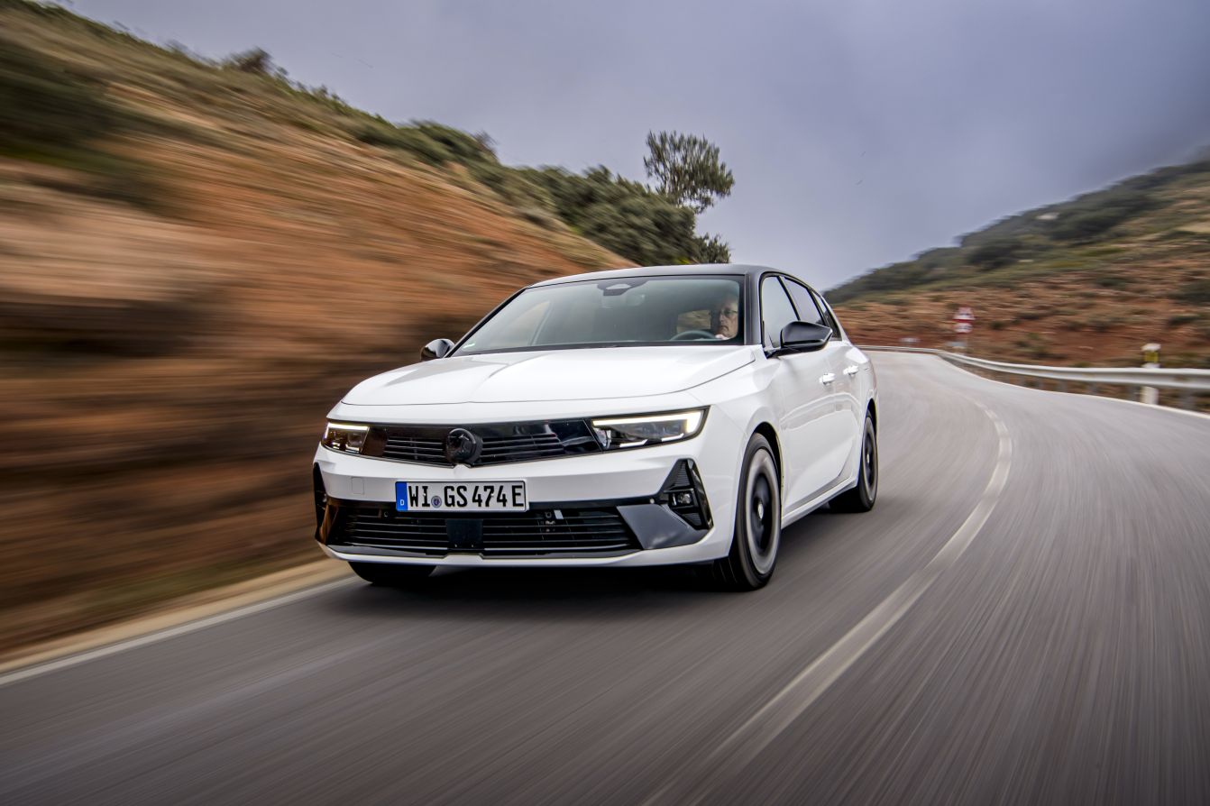 Vauxhall Astra Estate photo 10