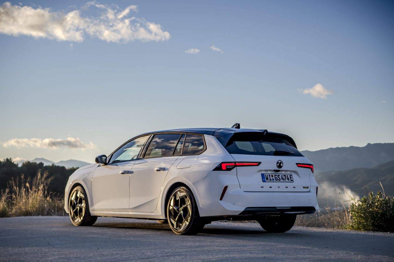 Vauxhall Astra Estate photo 31