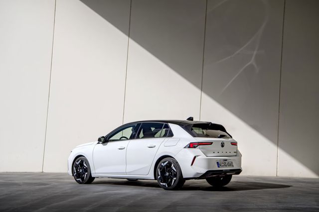 Vauxhall Astra Hatchback photo 7