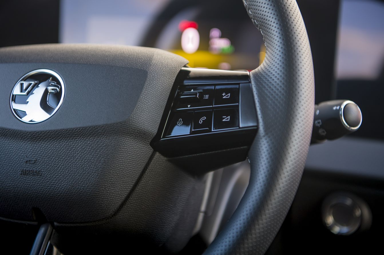 Vauxhall Astra Hatchback photo 44