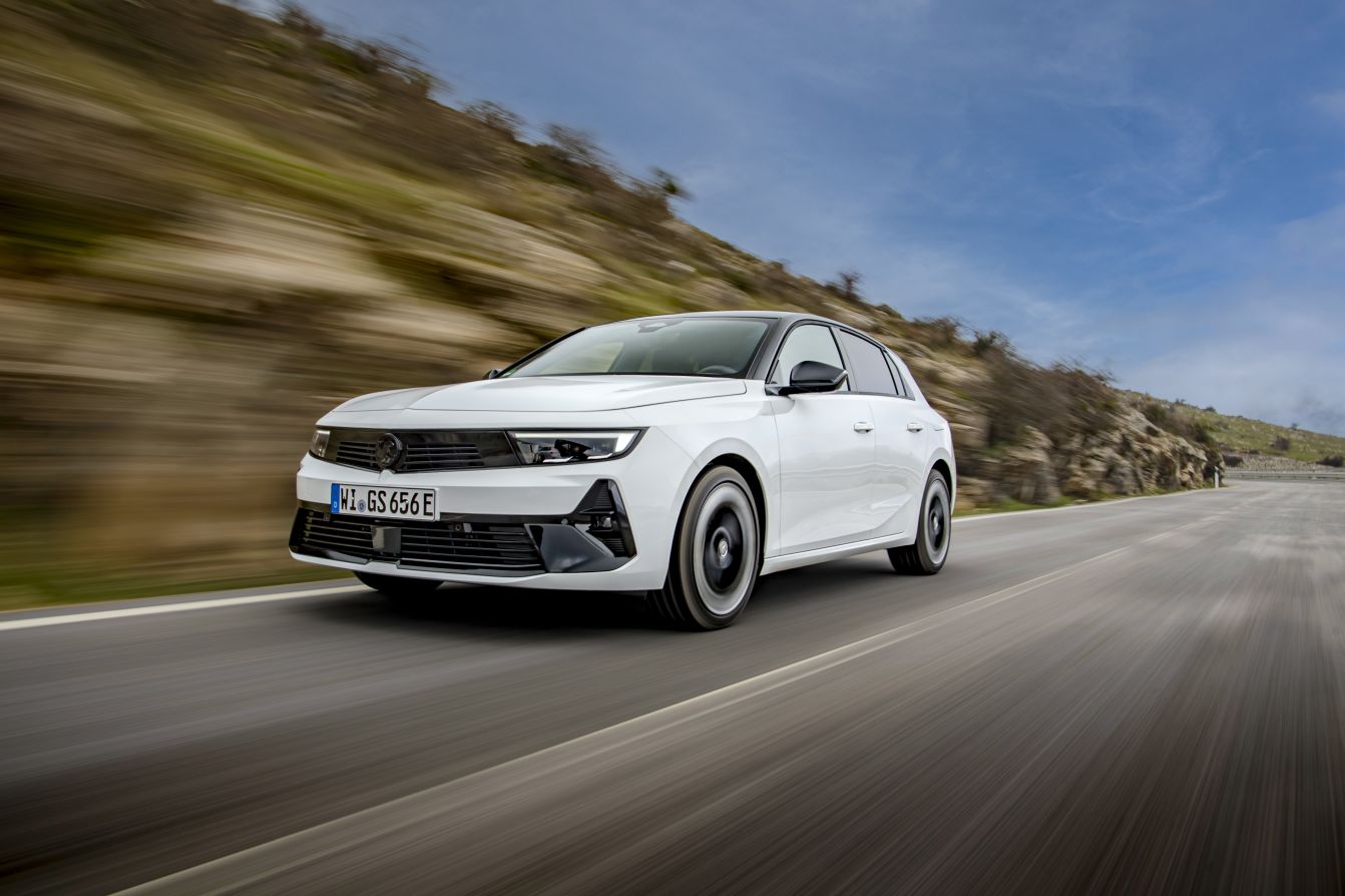 Vauxhall Astra Hatchback photo 21