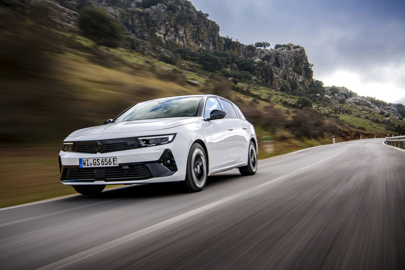 Vauxhall Astra Hatchback photo 23