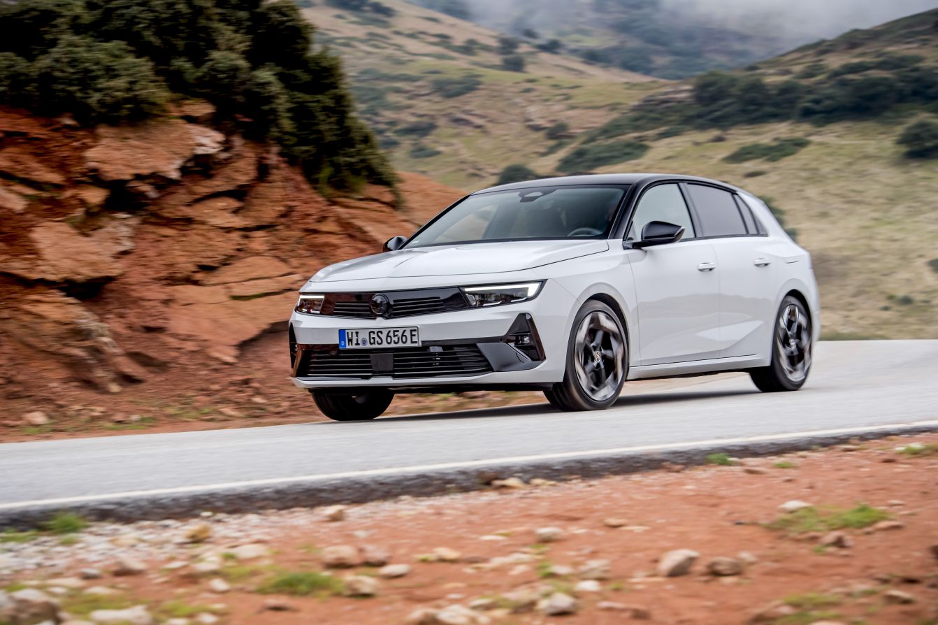 Vauxhall Astra Hatchback photo 31