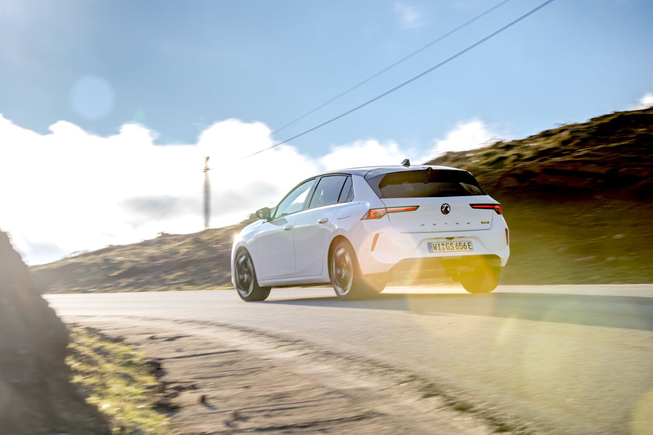 Vauxhall Astra Hatchback photo 41