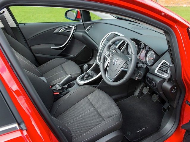 Vauxhall Astra Hatchback photo 70