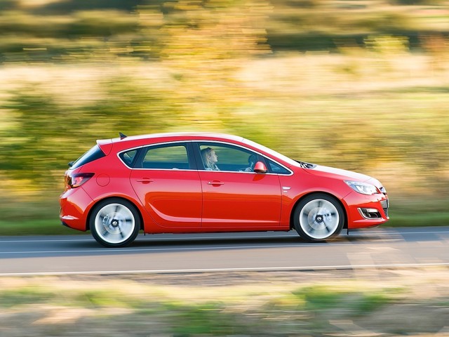 Vauxhall Astra Hatchback photo 25