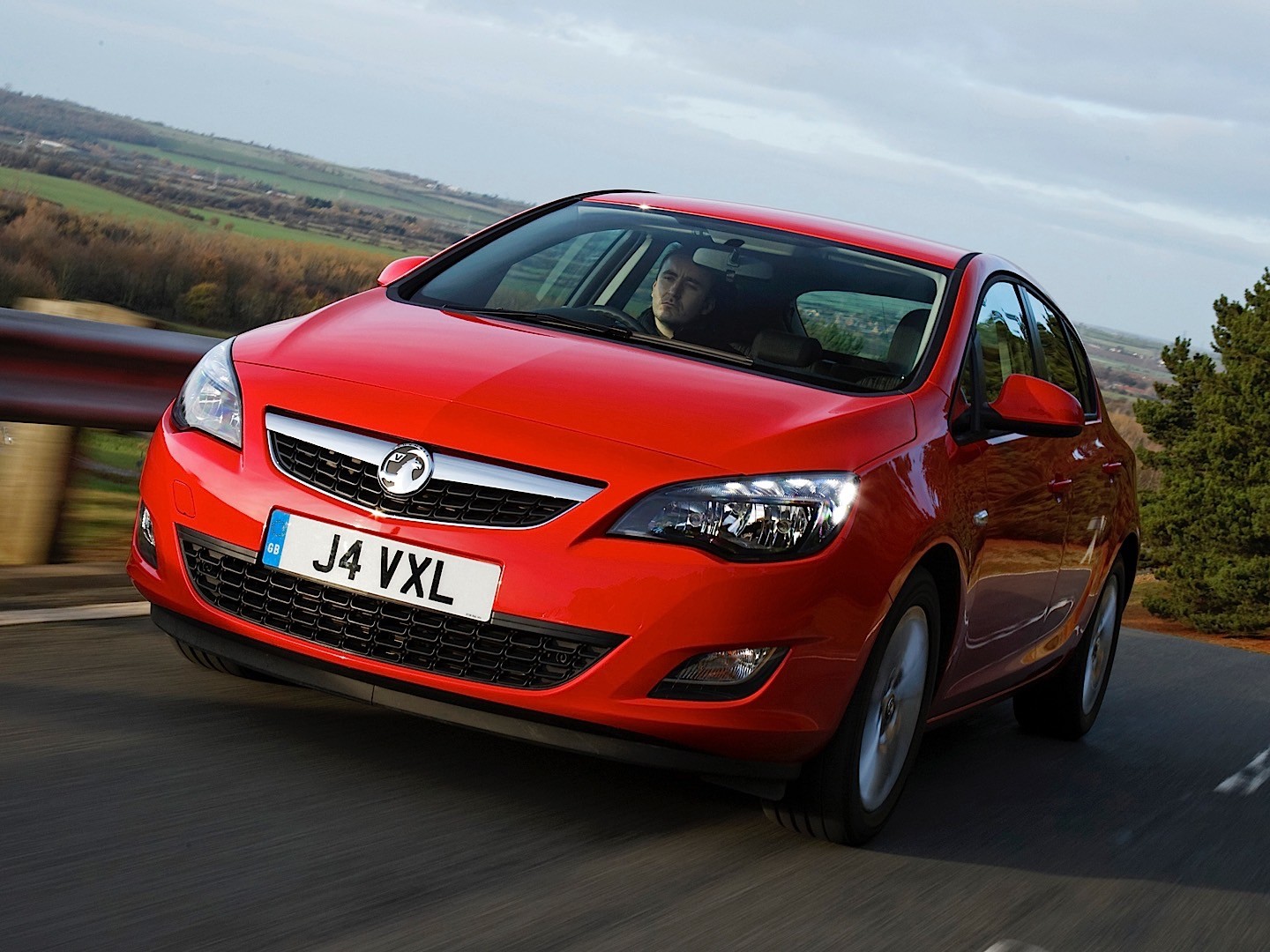 Vauxhall Astra Hatchback photo 34