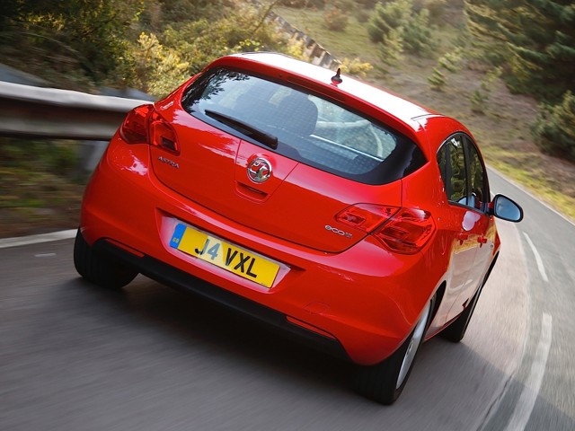Vauxhall Astra Hatchback photo 39