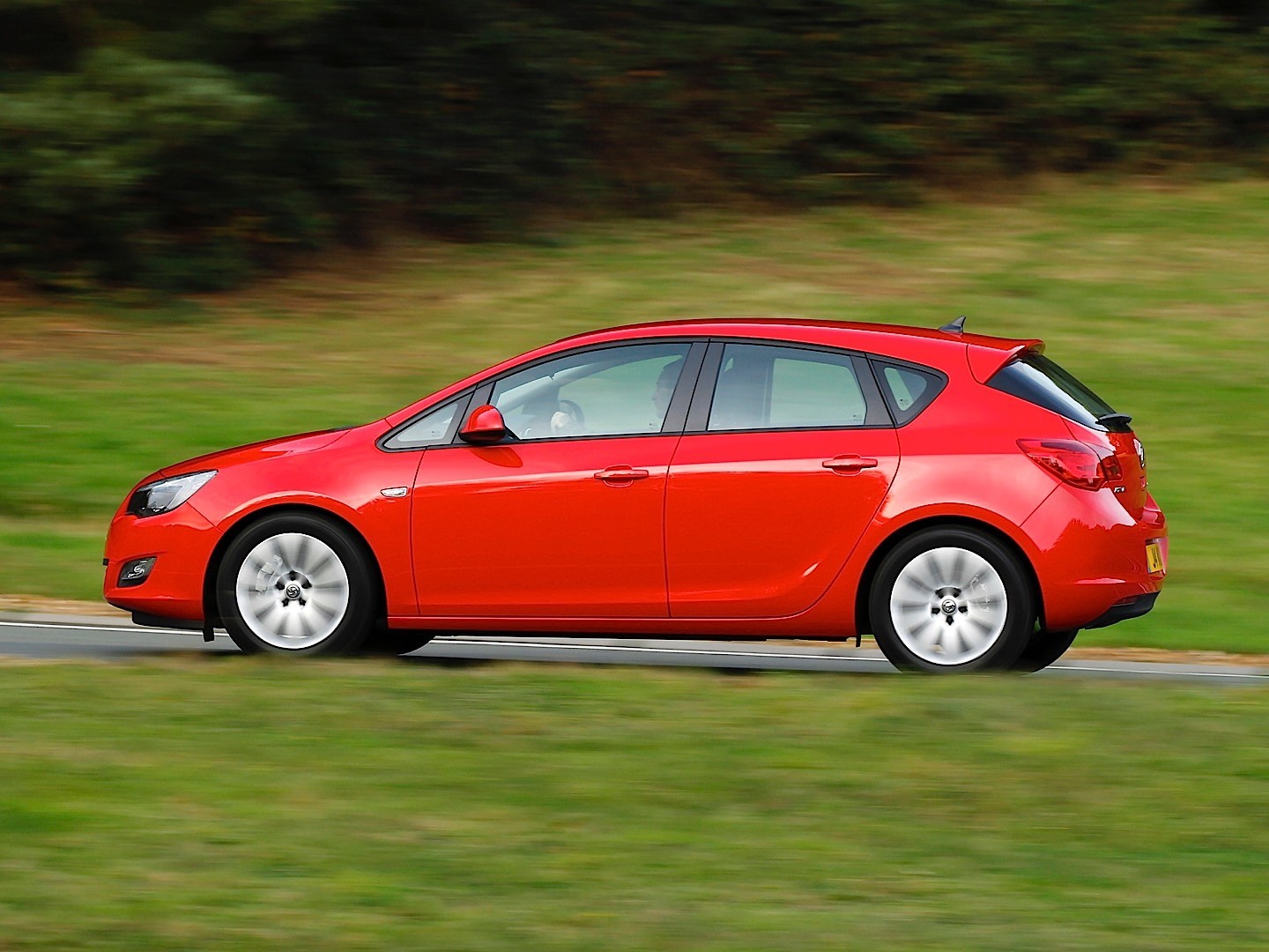 Vauxhall Astra Hatchback photo 52