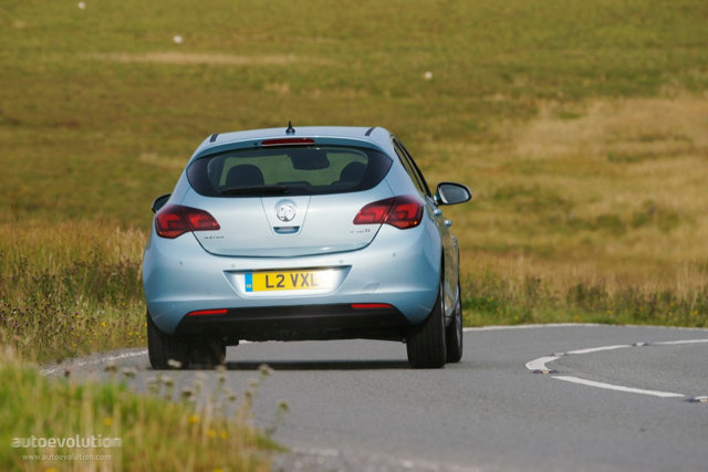 Vauxhall Astra Hatchback photo 12