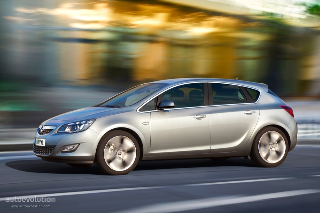Vauxhall Astra Hatchback photo 2