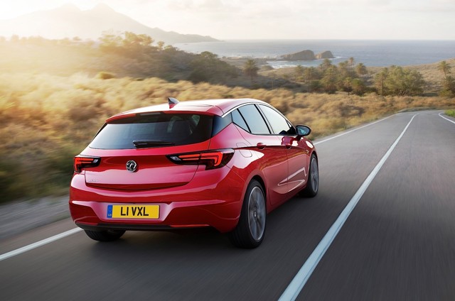 Vauxhall Astra Hatchback photo 9