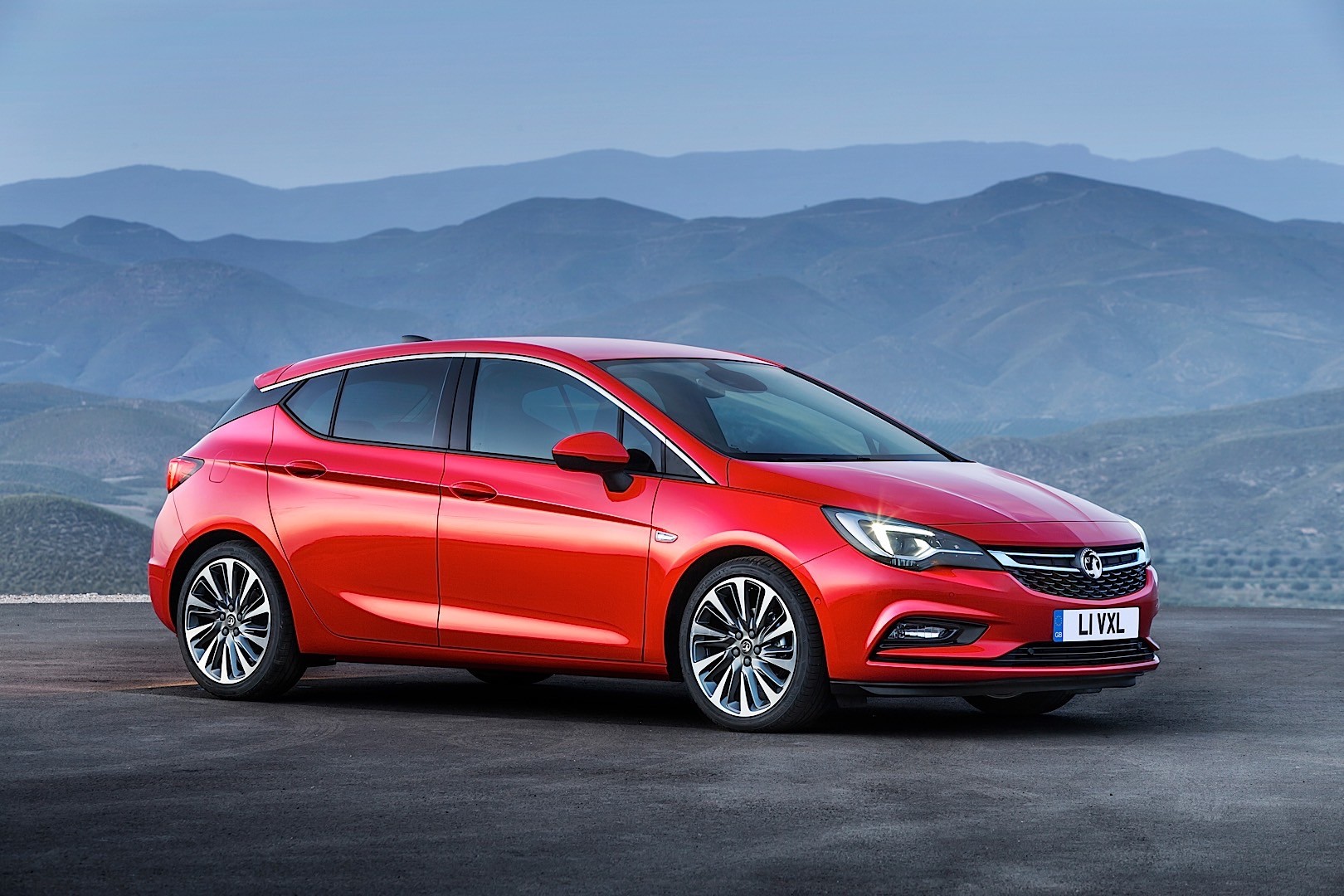Vauxhall Astra Hatchback photo 12
