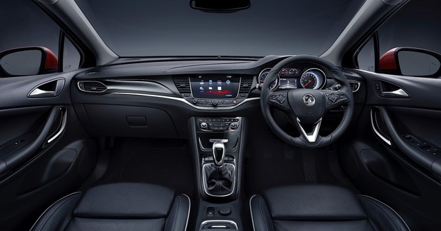 Vauxhall Astra Hatchback photo 16