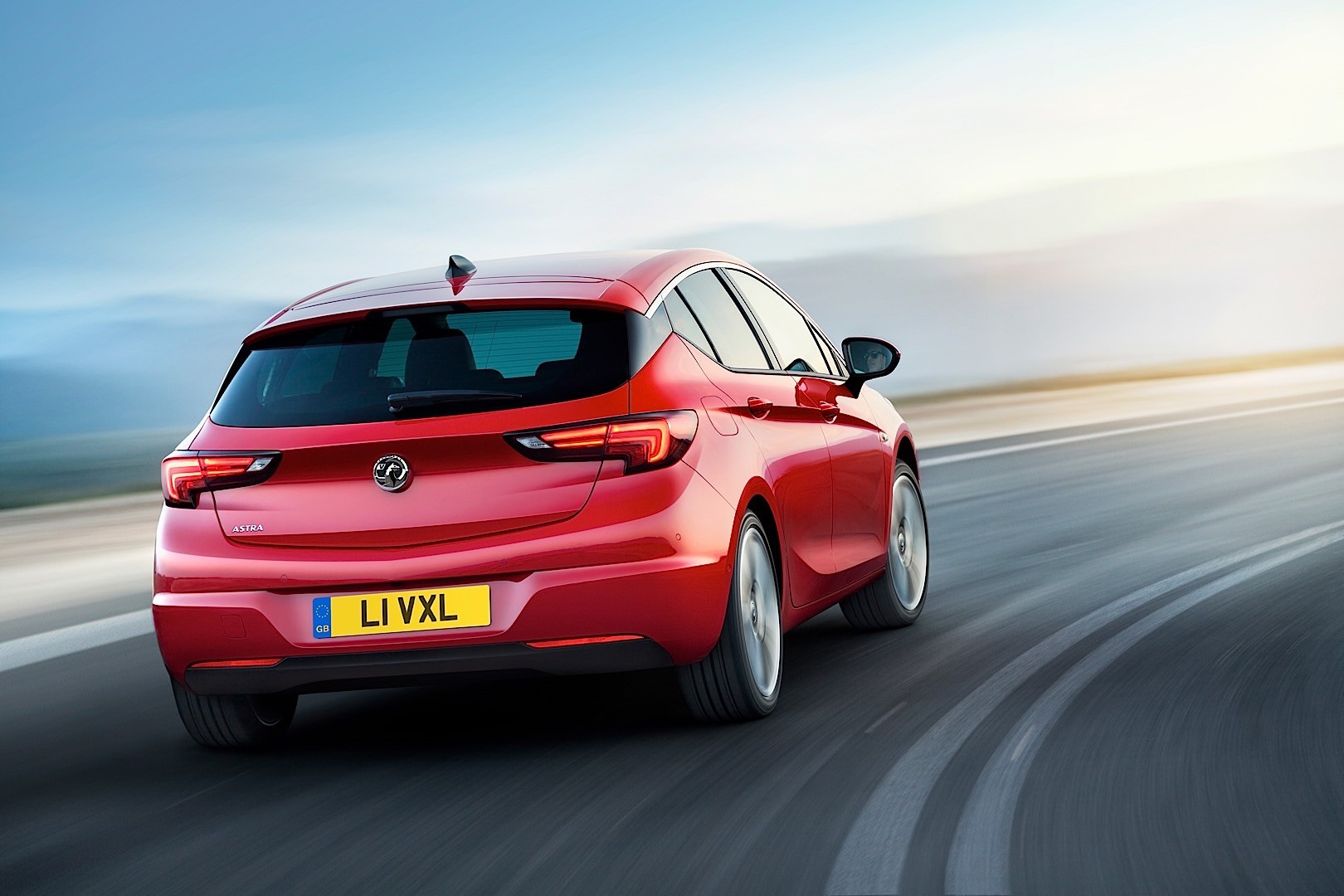 Vauxhall Astra Hatchback photo 5