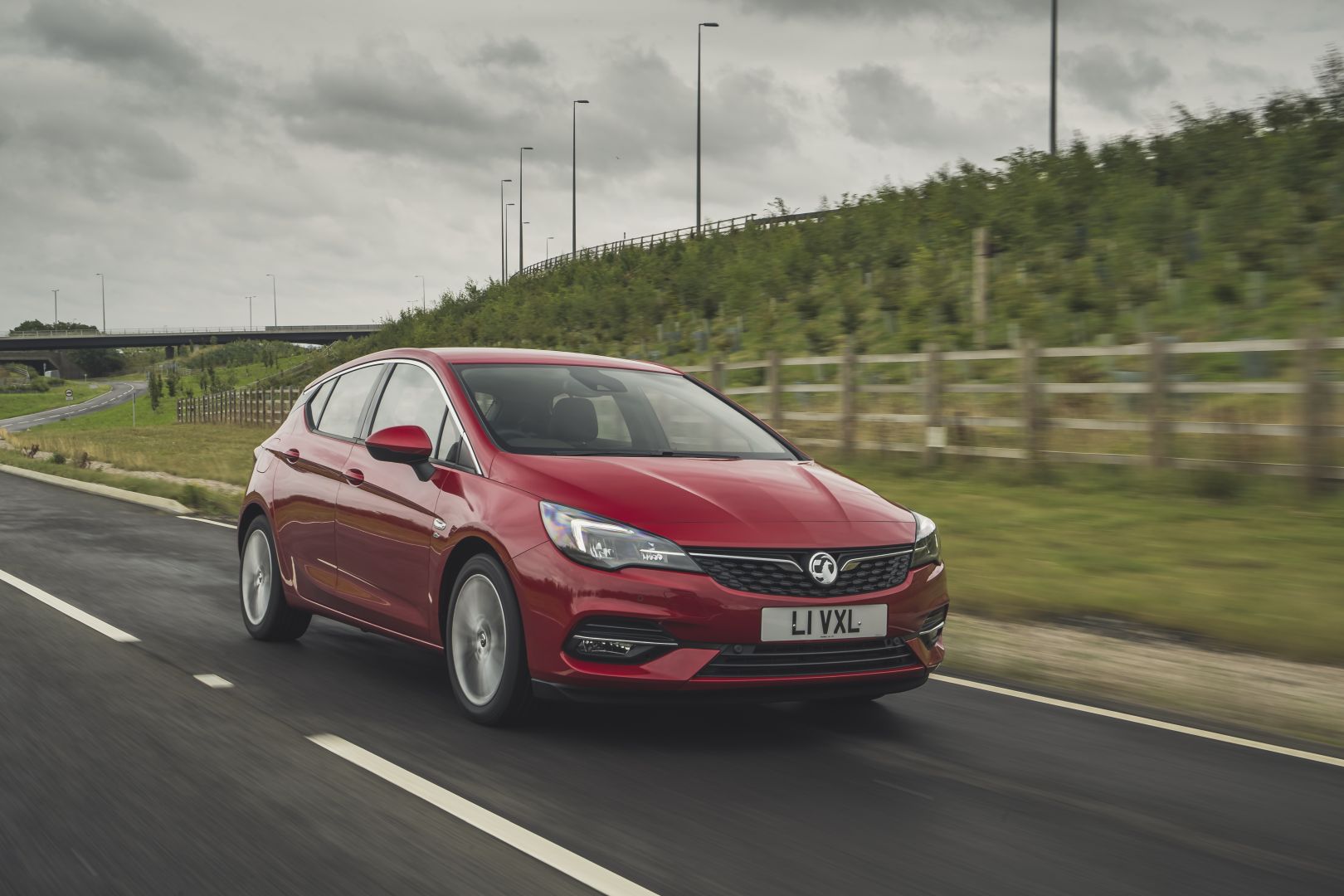 Vauxhall Astra Hatchback photo 2