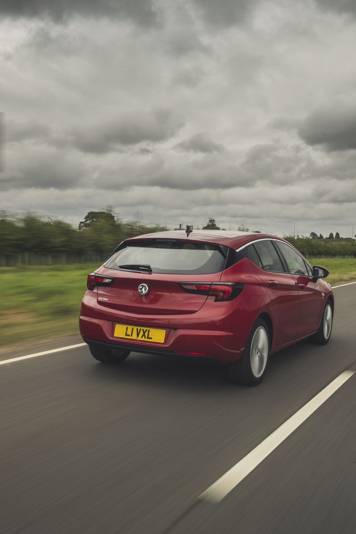 Vauxhall Astra Hatchback photo 14