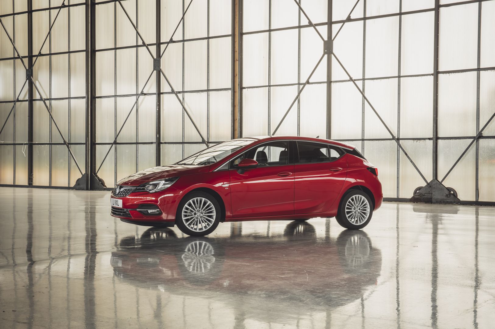 Vauxhall Astra Hatchback photo 35