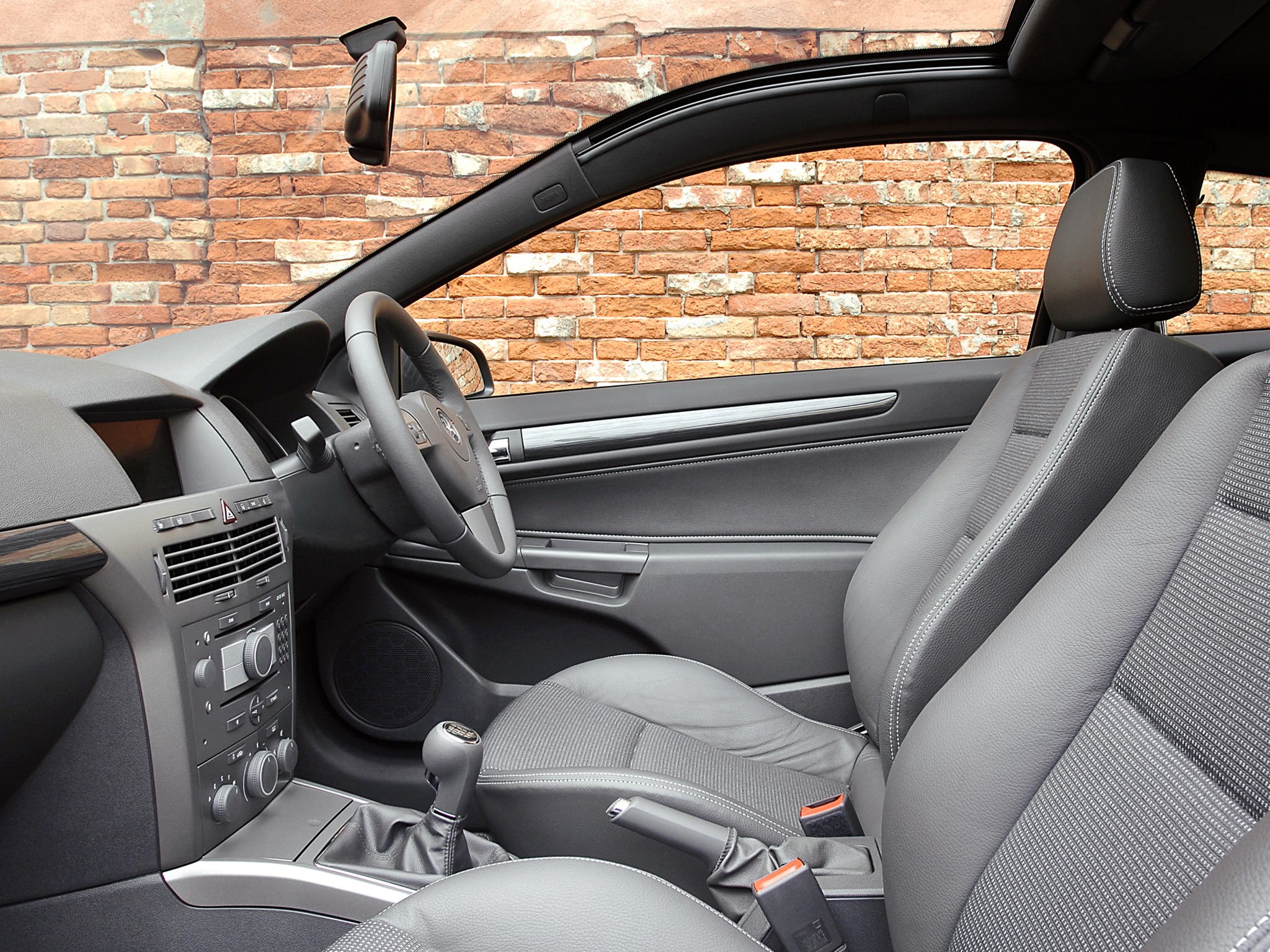 Vauxhall Astra Sport Hatch photo 21