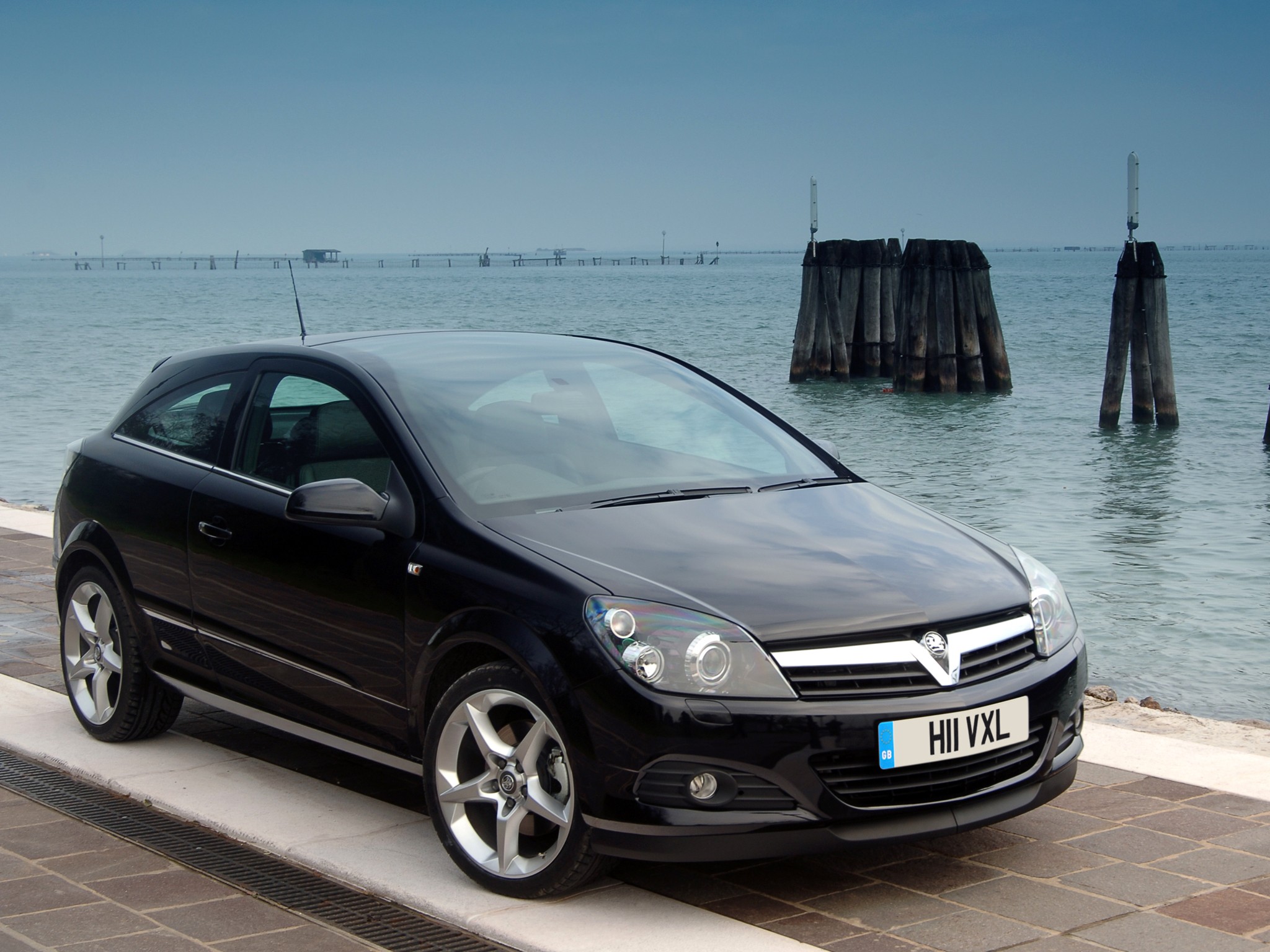 Vauxhall Astra Sport Hatch photo 8