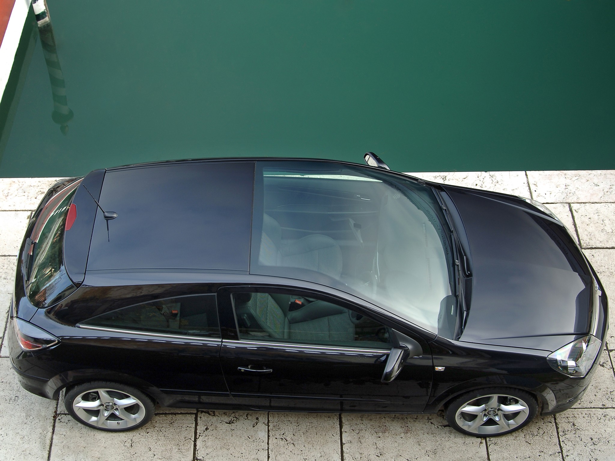 Vauxhall Astra Sport Hatch photo 11