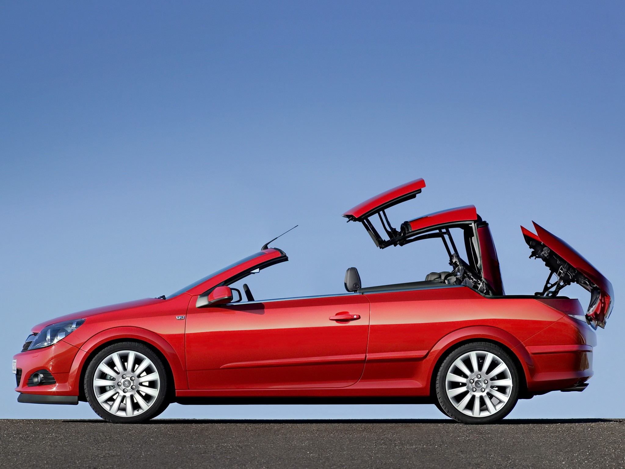 Vauxhall Astra Twin Top photo 23