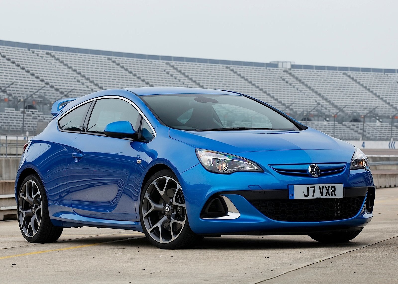 Vauxhall Astra Vxr photo 4