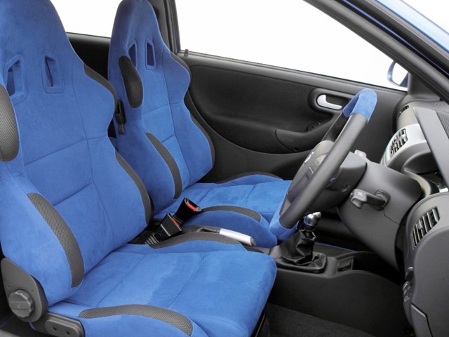 Vauxhall Corsa 3 Doors photo 12