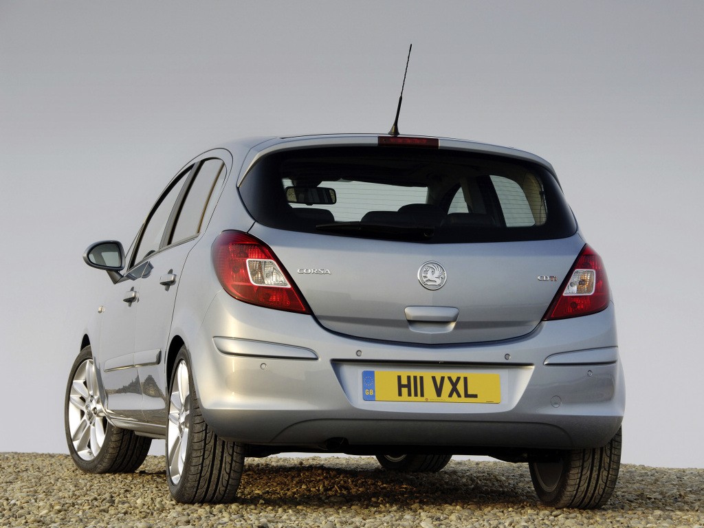 Vauxhall Corsa 5 Doors photo 10