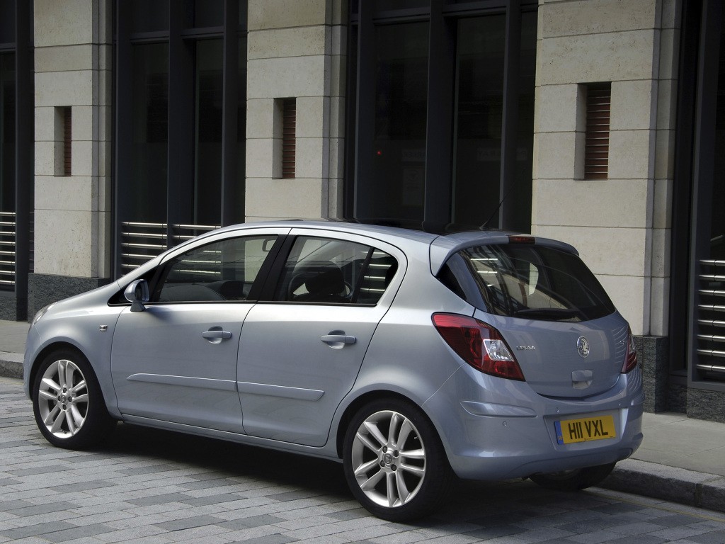 Vauxhall Corsa 5 Doors photo 15
