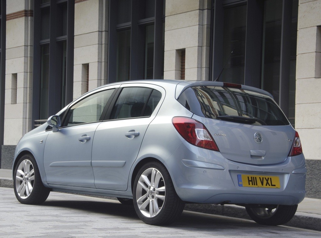 Vauxhall Corsa 5 Doors photo 16