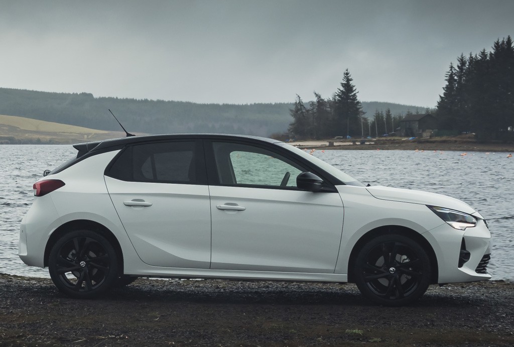 Vauxhall Corsa 5 Doors photo 23