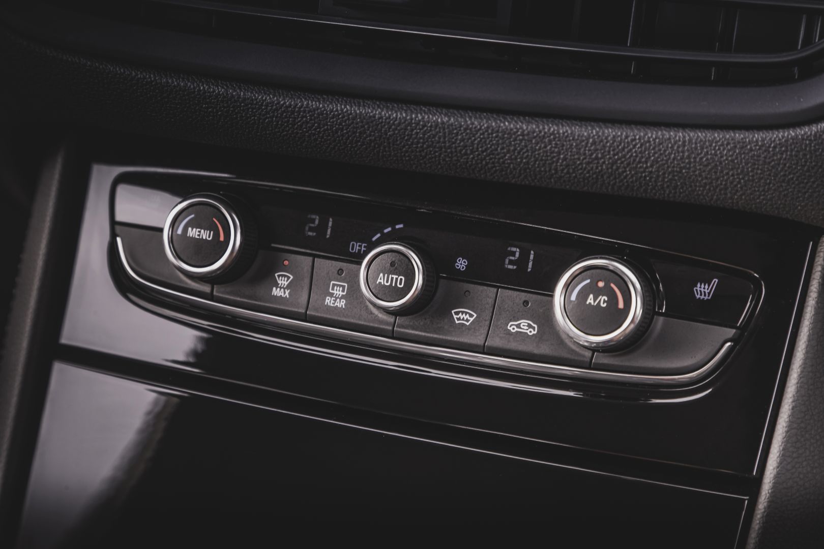 Vauxhall Grandland photo 174