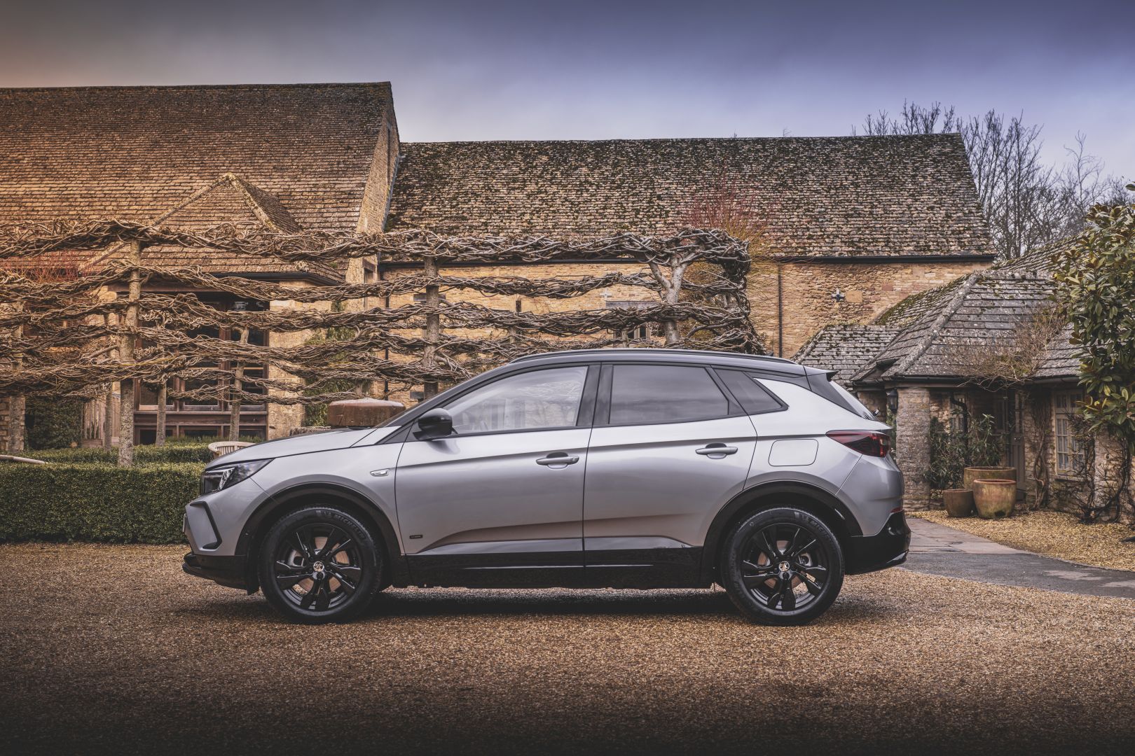 Vauxhall Grandland photo 3