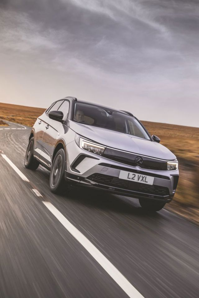 Vauxhall Grandland photo 18