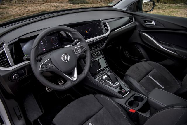 Vauxhall Grandland photo 36