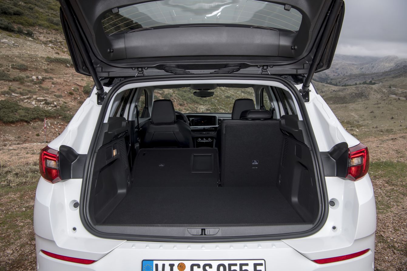 Vauxhall Grandland photo 55